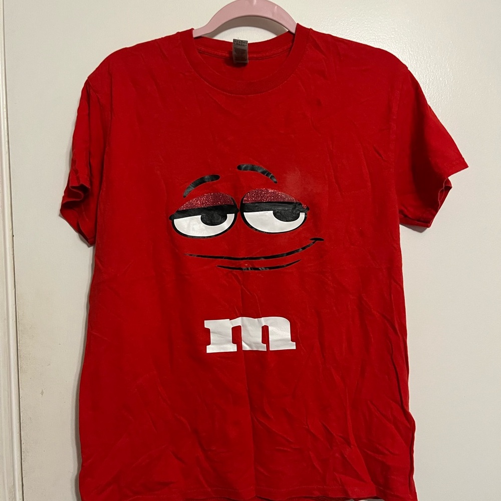 Gildan Red Tee with M Character Face